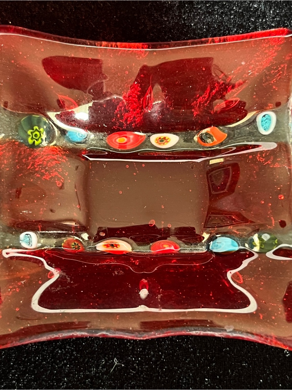 Fused Glass Small Red Trinket Tray with Millefiore - Picture 3 of 8